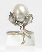 Edler 585/000 Weissgold S�dseeperle Brillantring A230