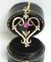 Antiker Jugendstil Anh�nger aus 9ct Gelbgold aus England A1810