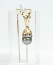 Tahitiperlanh�nger aus 585/000 Gelbgold mit Kette A1822/1842