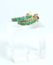 Elegante Smaragd  Halbcreolen in 585/000 Gelbgold A1865