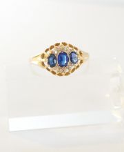 Antiker Safir-Diamntring England um 1900 in 750/000 Gelbgold A85