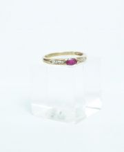 750/000 Gelbgold Ring mit einem sch�nen Rubin Brillanten A1303