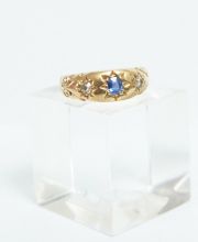 Antiker englischer Safir Diamantring aus 750/000 Gelbgold A1355