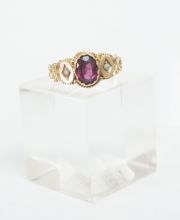 Antiker englischer Damenring aus 15ct Gelbgold mit Almandin A140