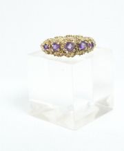 Amethyst Damenring in 375/000 Gelbgold aus England A1503
