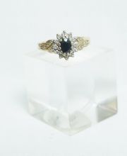 Sch�ner Safir Diamantring in 375/000 Gelbgold A1499