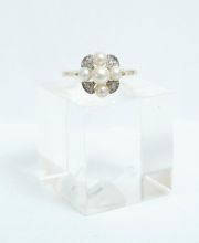 Englischer vintage Damenring in 375/000 Gelbgold  Perlen A15881